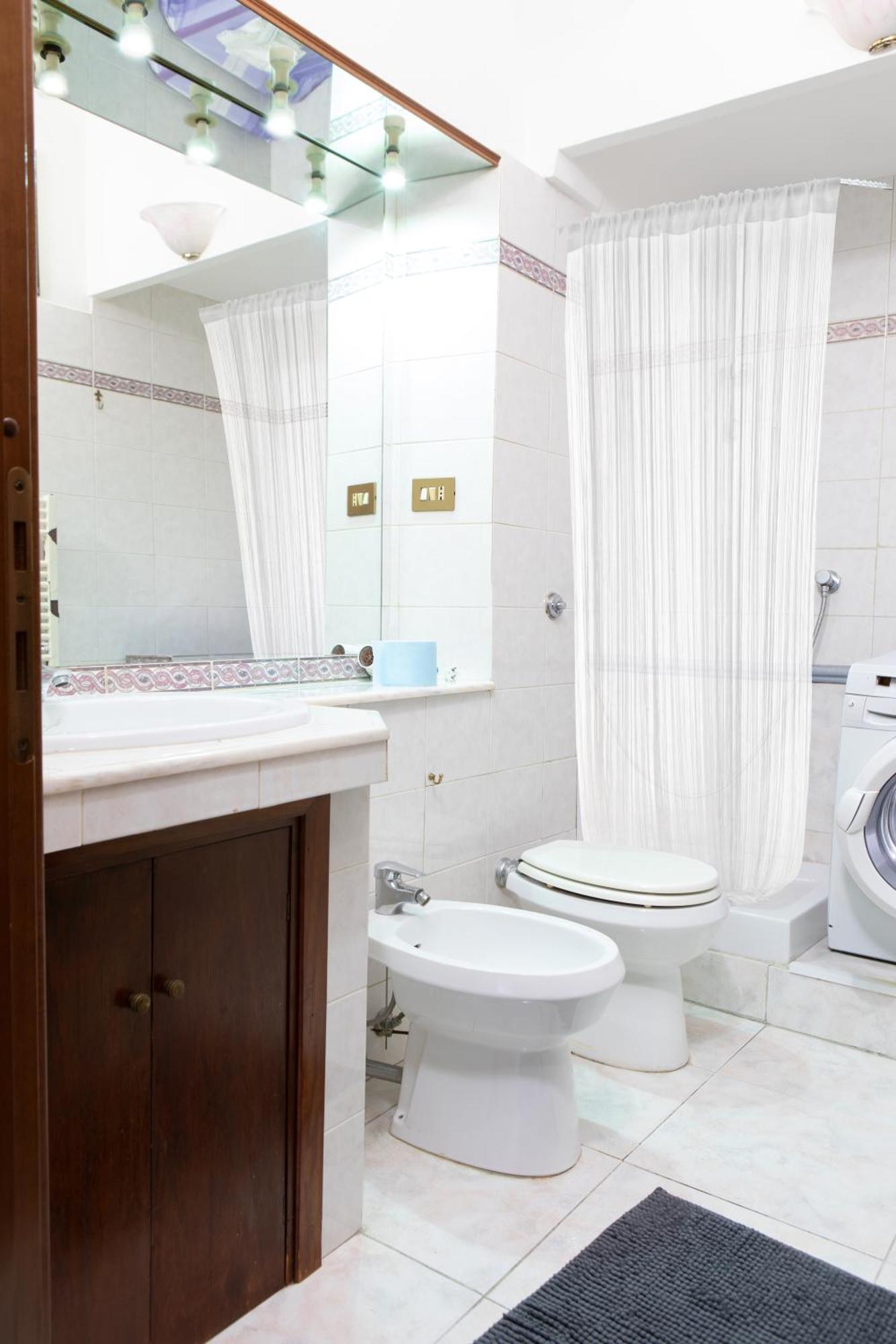 Casa Vitelli - Centro Storico A Due Passi Da Tutto Apartment Terracina Bagian luar foto