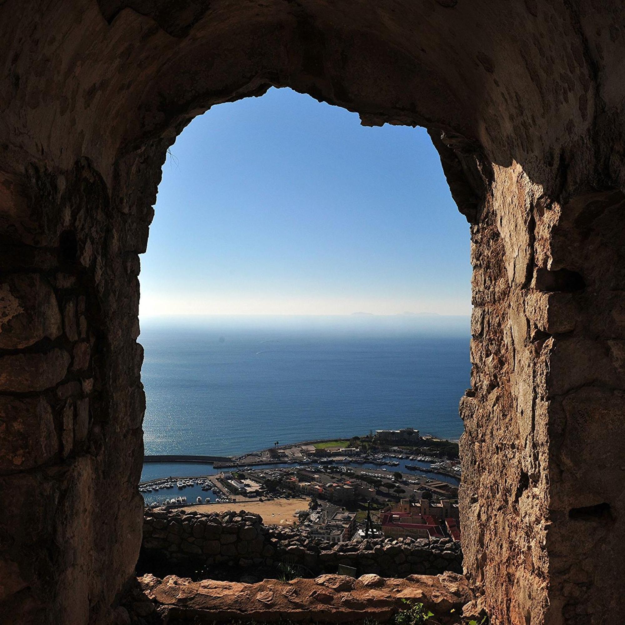 Casa Vitelli - Centro Storico A Due Passi Da Tutto Apartment Terracina Bagian luar foto