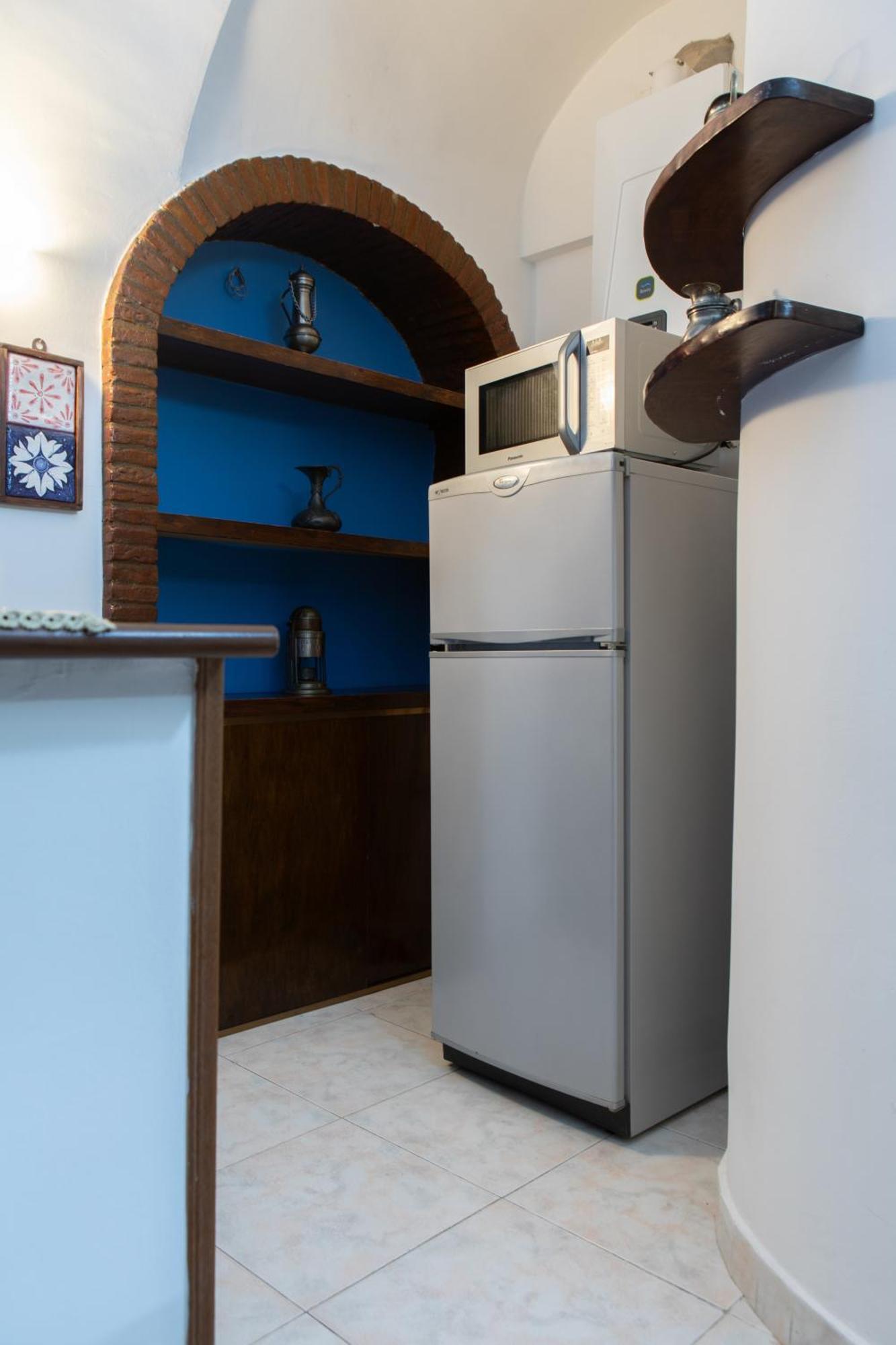 Casa Vitelli - Centro Storico A Due Passi Da Tutto Apartment Terracina Bagian luar foto