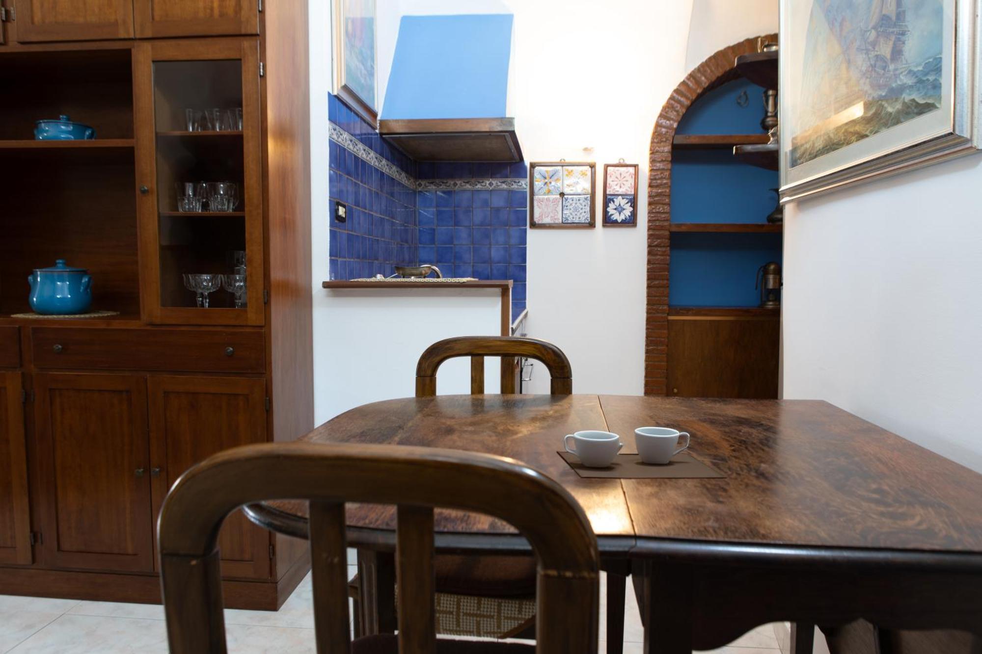Casa Vitelli - Centro Storico A Due Passi Da Tutto Apartment Terracina Bagian luar foto