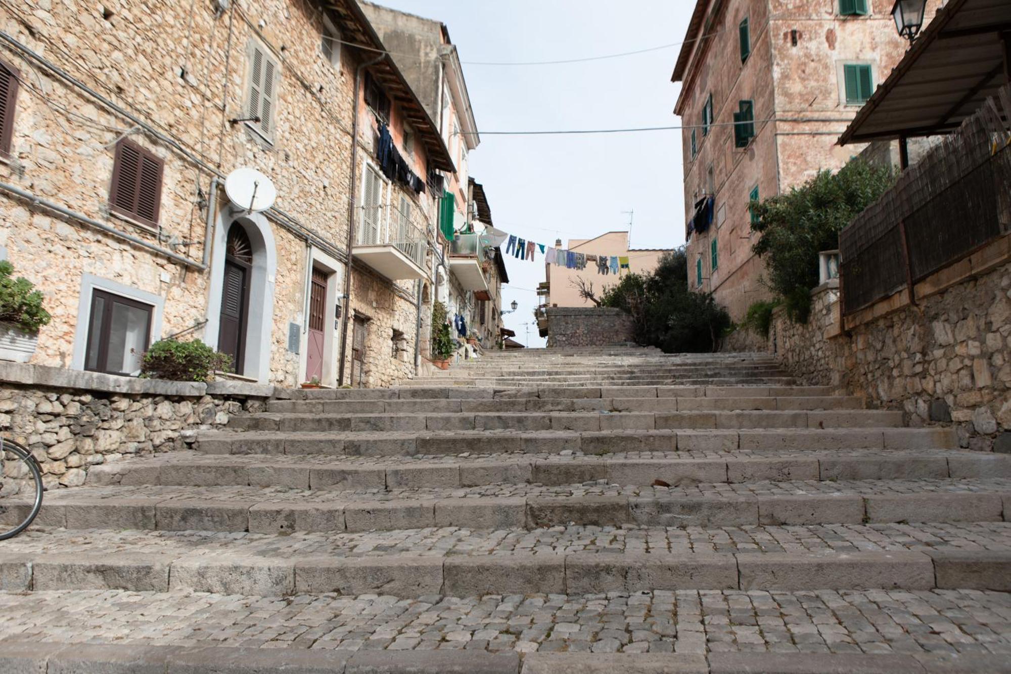 Casa Vitelli - Centro Storico A Due Passi Da Tutto Apartment Terracina Bagian luar foto